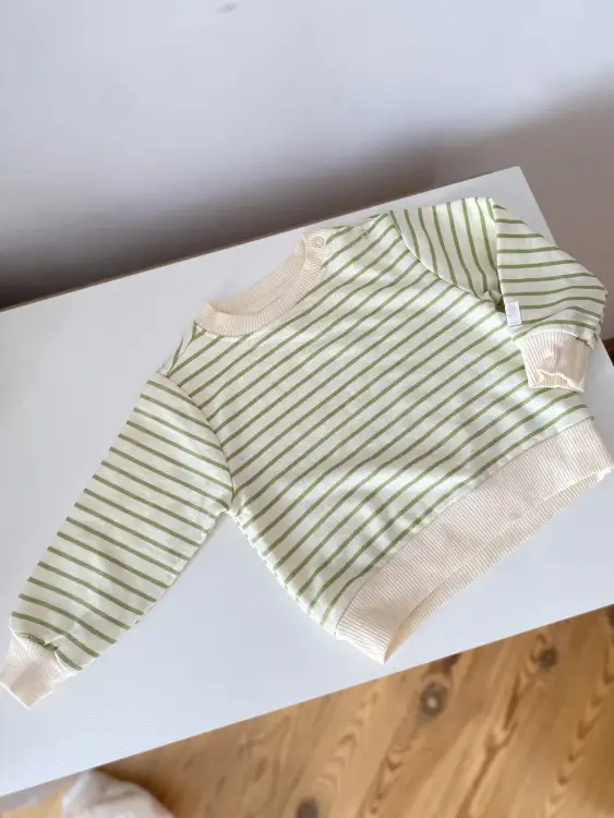 Свитшот Sinsay