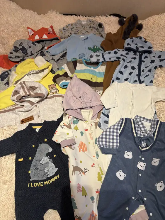 Лот комбинезонов на рост 68