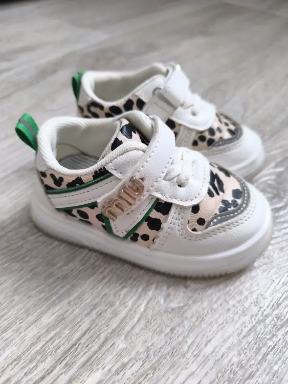 Кедики для девочки 20 размера