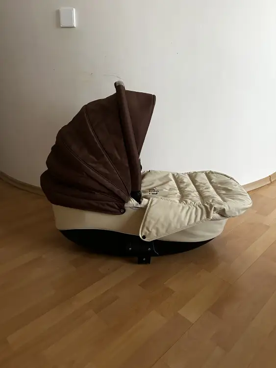 Коляска Zippy Tutis