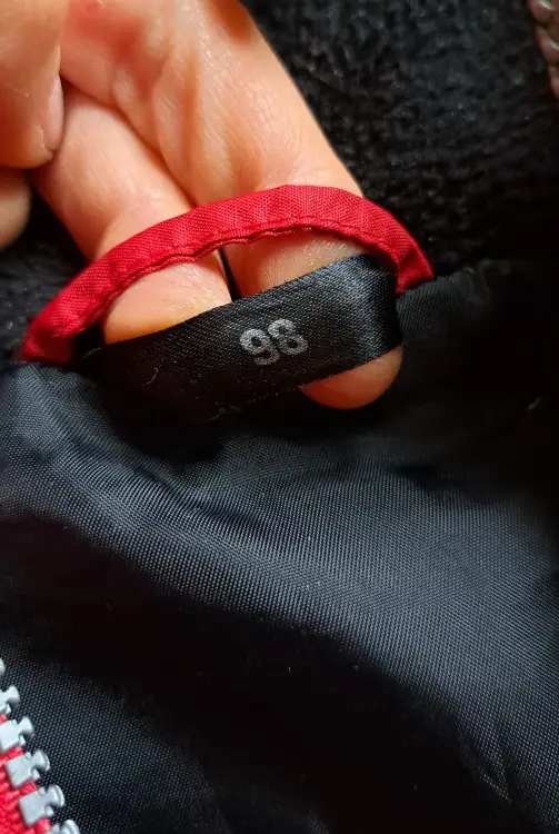 Куртка деми для девочки 98 см