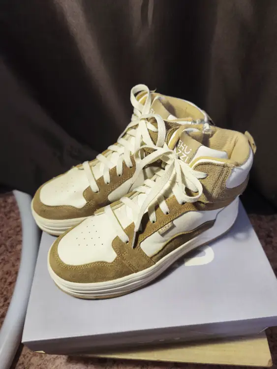 Кроссовки высокие утеплённые нат кожа