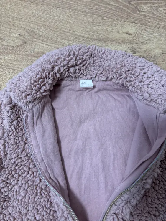 Шубка на девочку без дефектов