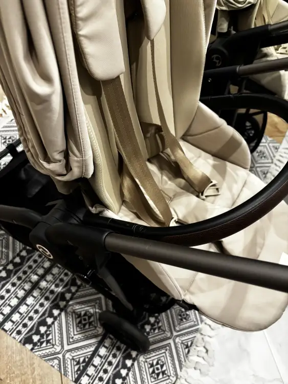 Прогулочная коляска cybex melio