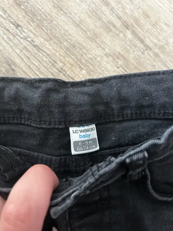 Джинсы на малыша