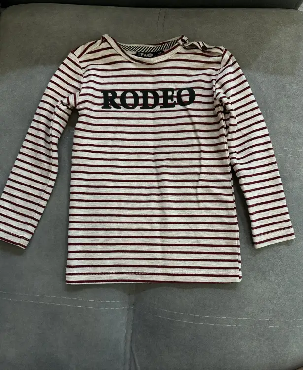 Курточка для девочки