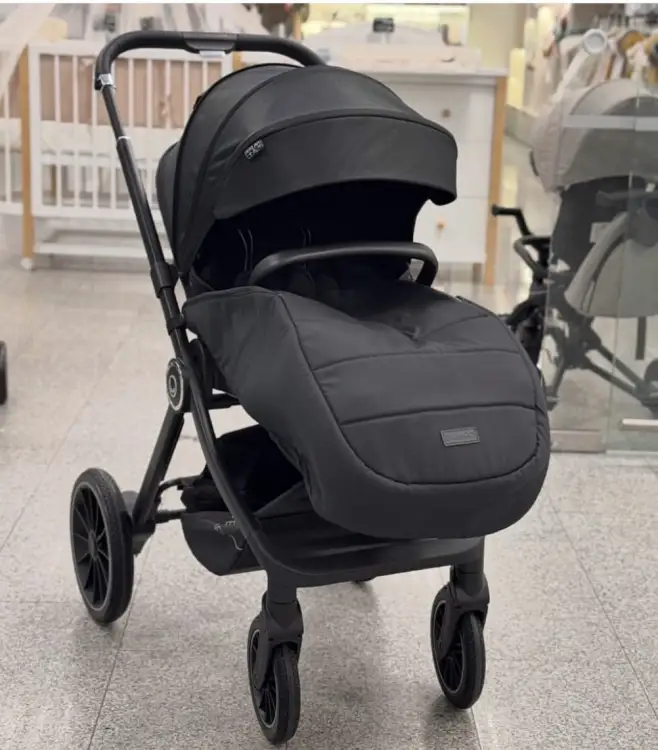 Коляска Bubago 2в1  в хорошем состоянии