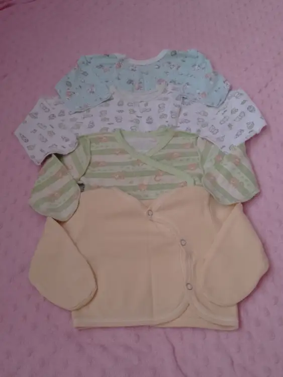 Лот кофточке для малышей