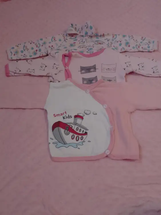Лот кофточке для малышей