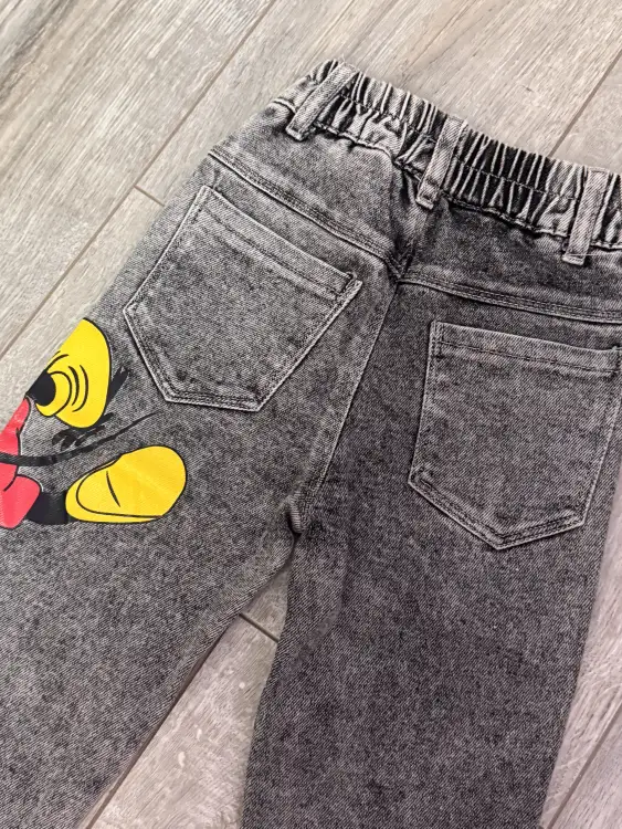 Новые джинсы