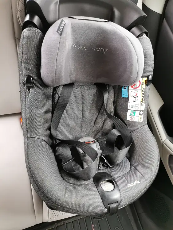 Автокресло поворотное с изификс