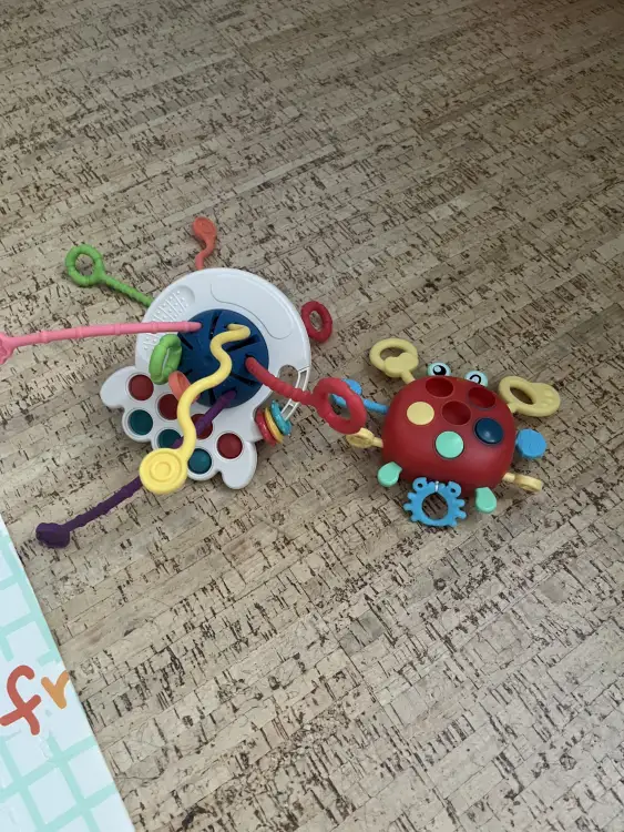 Развивающие игрушки