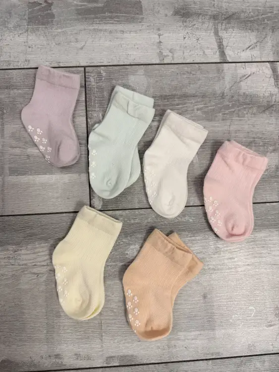 Носочки для девочки + подарок