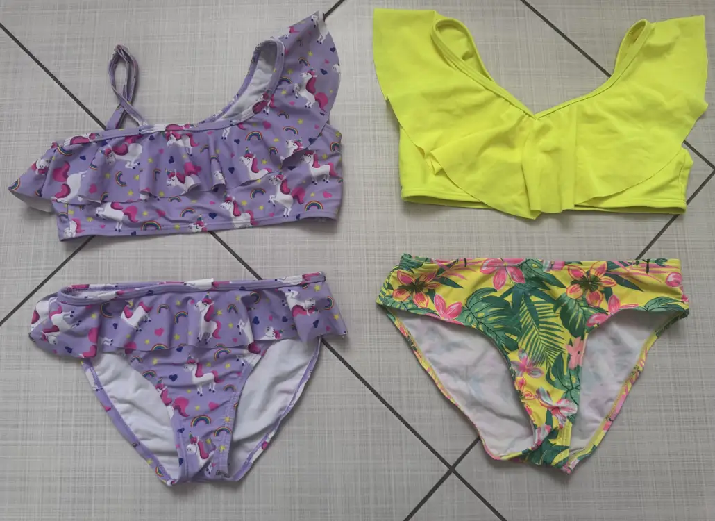 Купальник для девочки 134-140 рост