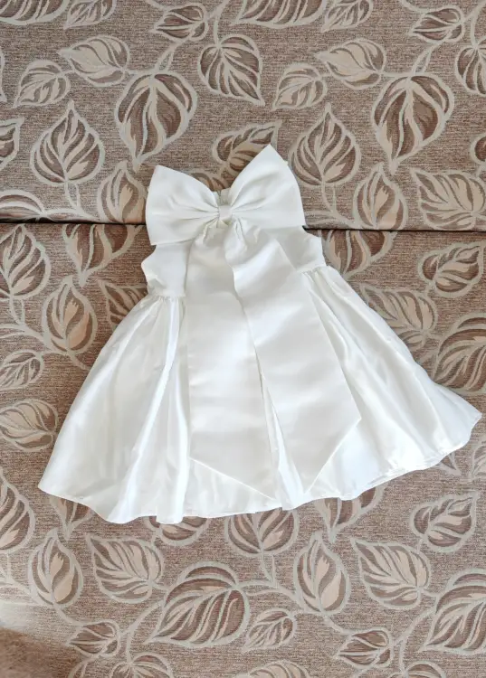 Нарядное платье новое