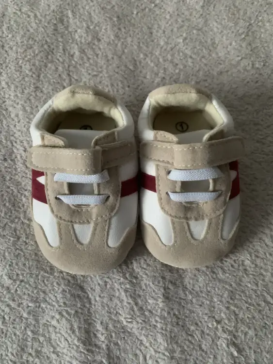 Кроссовочки