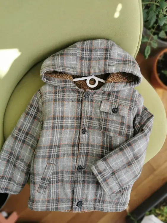 Куртка весенняя пальто до 3 лет