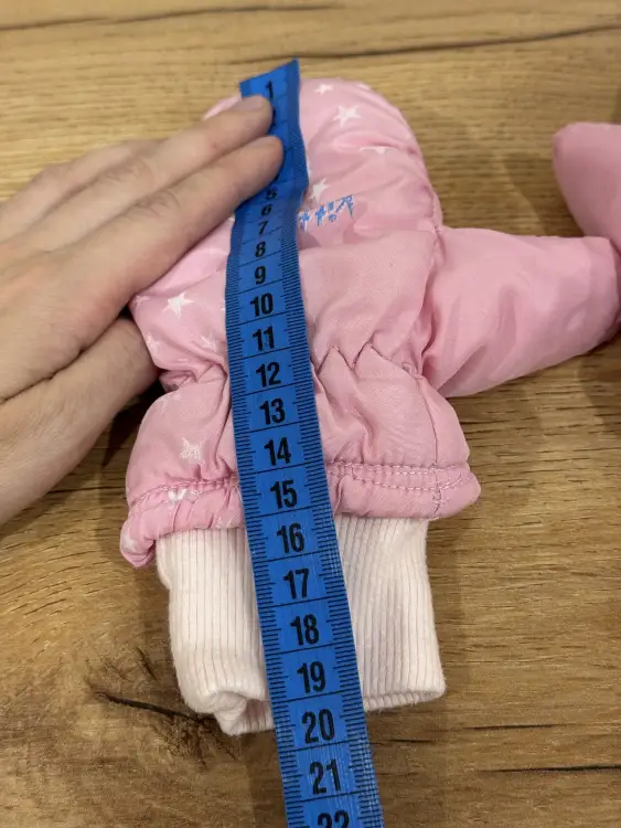 Варежки непромокаемые на 3-4 года