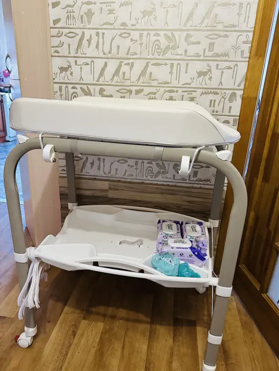 Пеленальный стол + ванночка