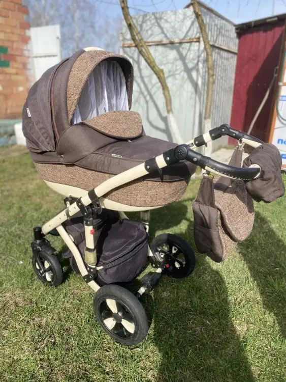 Коляска 2в1 в хорошем состоянии