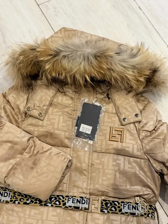 Куртка для девочки