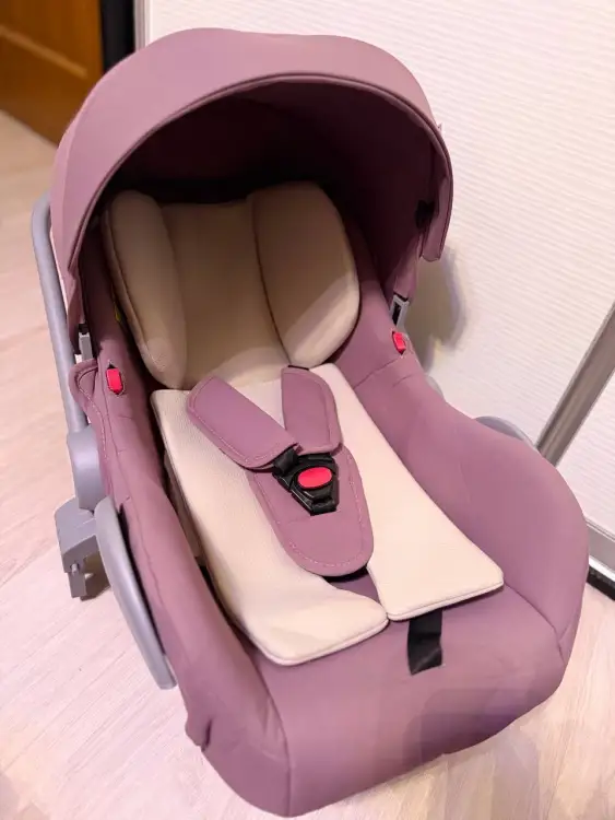 Детская коляска Luxmom 606 3в1