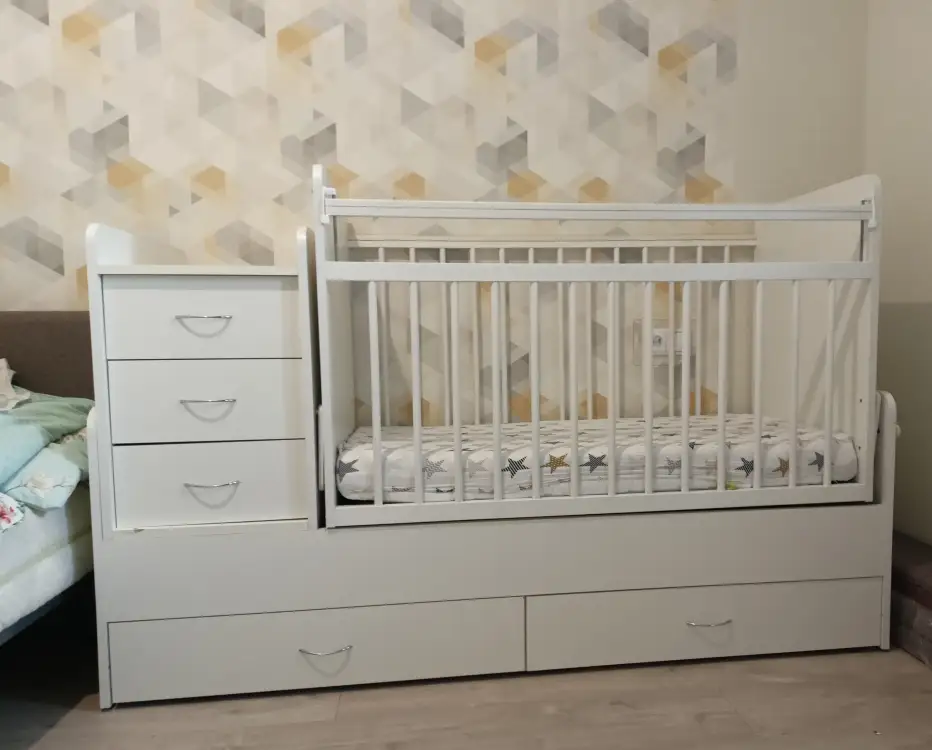 Кроватка-трансформер