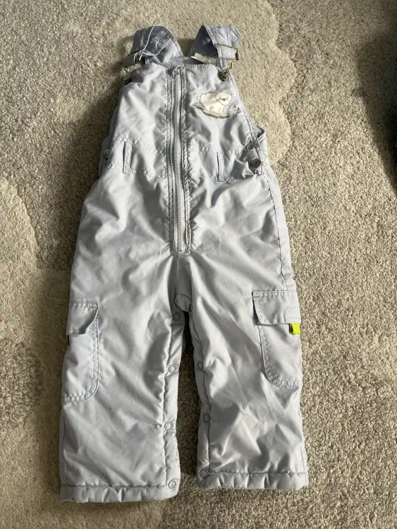 Полукомбинезон. Цвет нежно голубой!