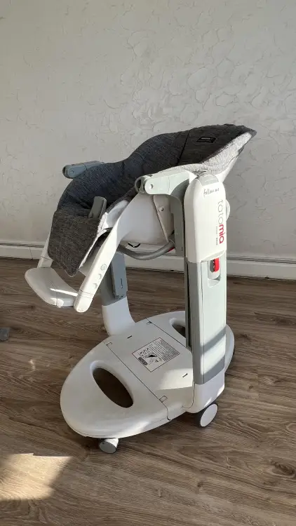 Стульчик для кормления PegPerego TatamiaFollow