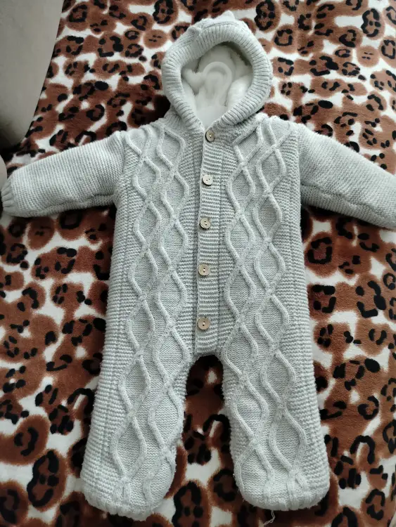 Зимний комбинезон на 0-12 мес