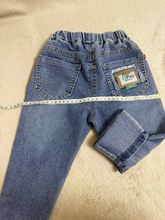 Костюм на рост 90 см