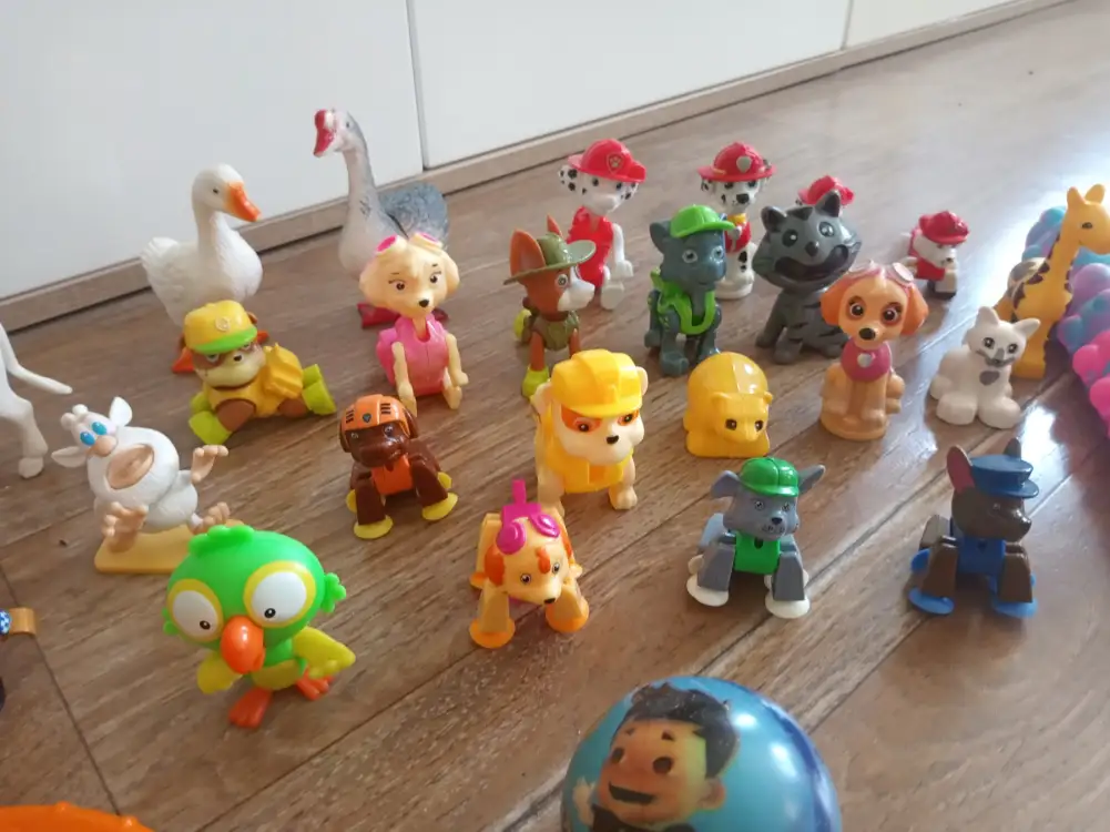 Игрушки фигурки