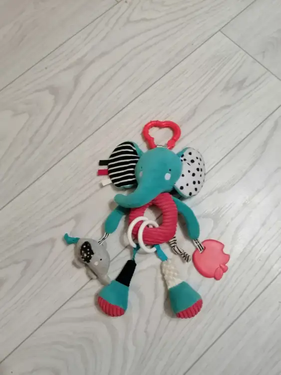 Развивашки и игрушки