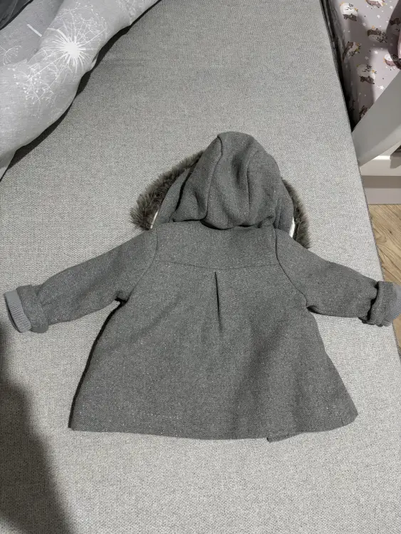 Пальто новое (демисез)