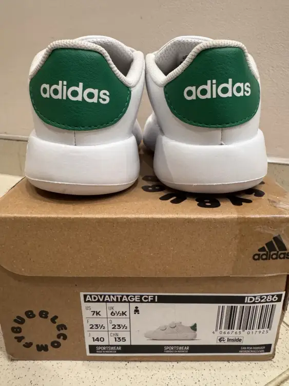 Кроссовки adidas