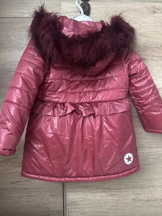 Зимняя куртка для девочки, новая