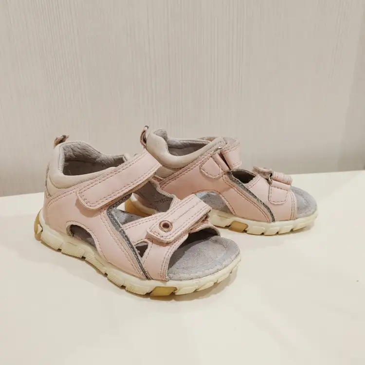 Босоножки лот