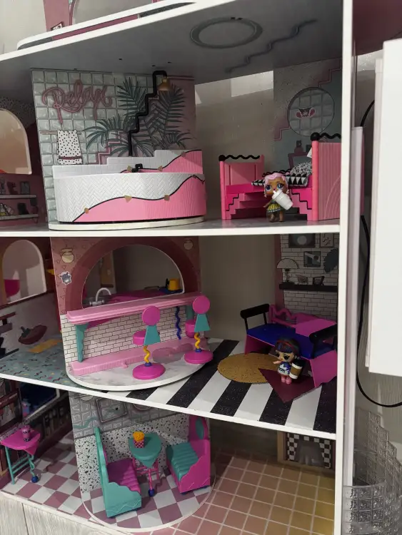 Дом LOL SURPRISE для кукол