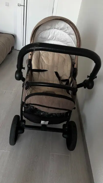 Коляска 3 в 1 , отличное состояние