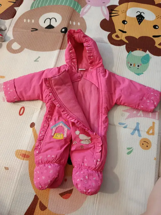 Тёплый комбинезон на 6-9 мес