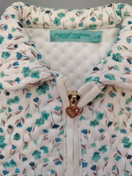 Курточка для девочки на 6/9 мес. Новая