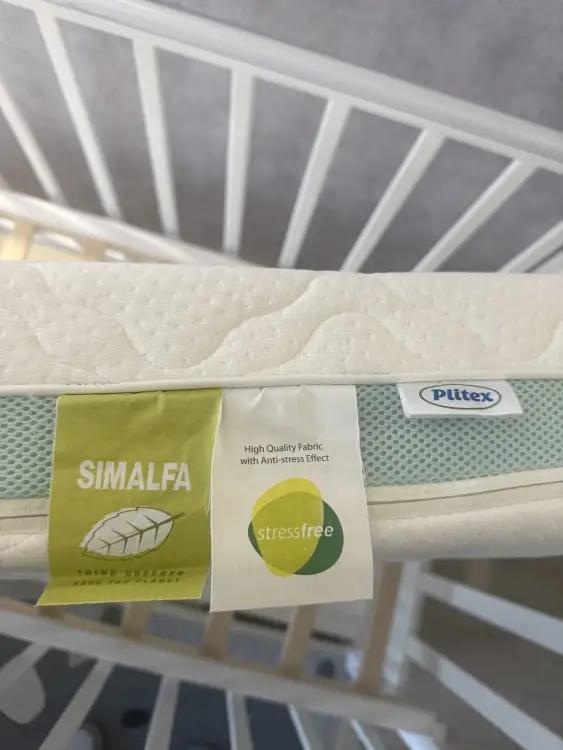 Кроватка детская