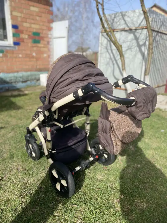 Коляска 2в1 в хорошем состоянии