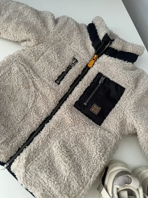 Куртка reserved