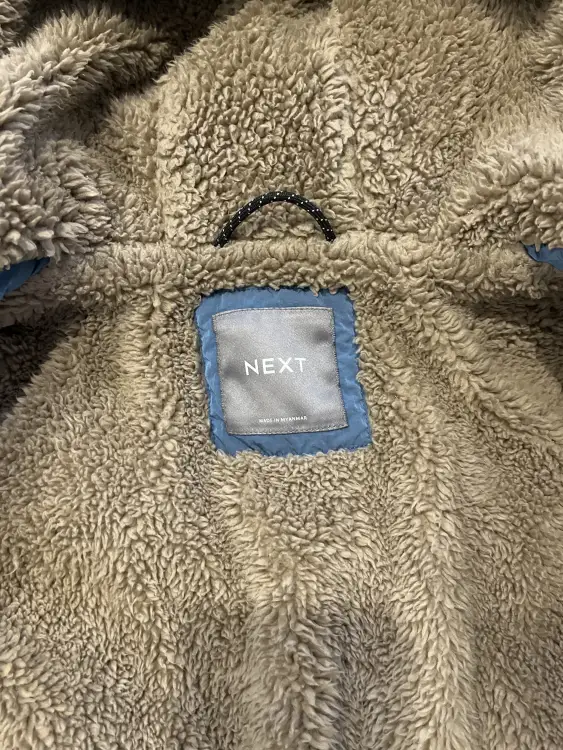 Куртка зимняя next и кофточка.92 рост