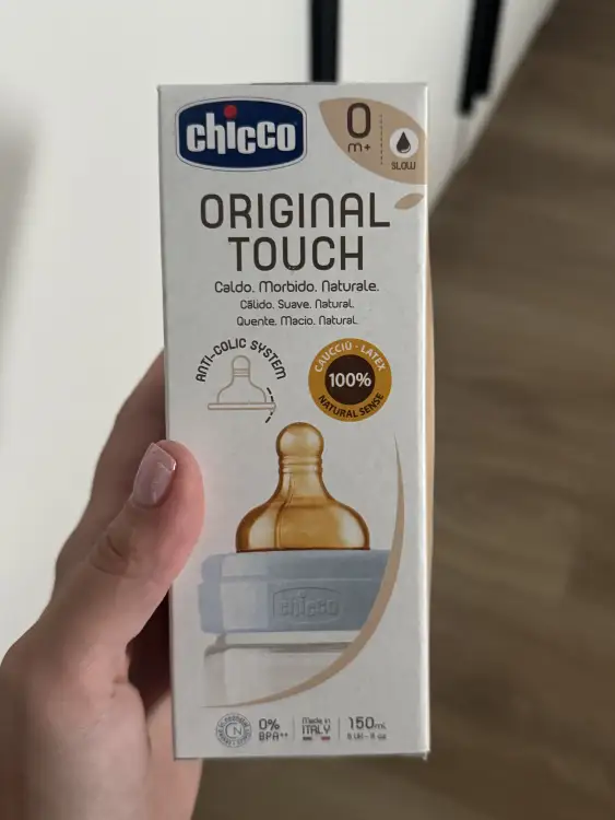 Бутылочка Chicco 0+