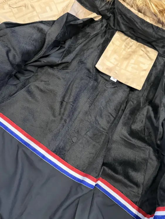 Куртка для девочки