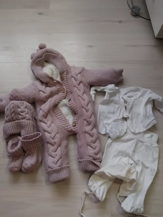 Комбинезон для новорожденных на выписку