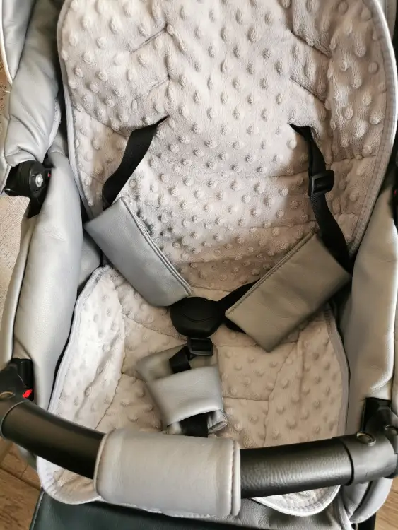 Коляска модульная Adamex Rimini Eco 2 в 1