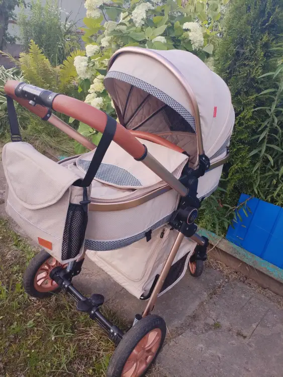 Коляска Luxmom